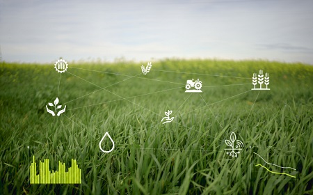 農場労働の軽減 GPS発信機で効率アップ